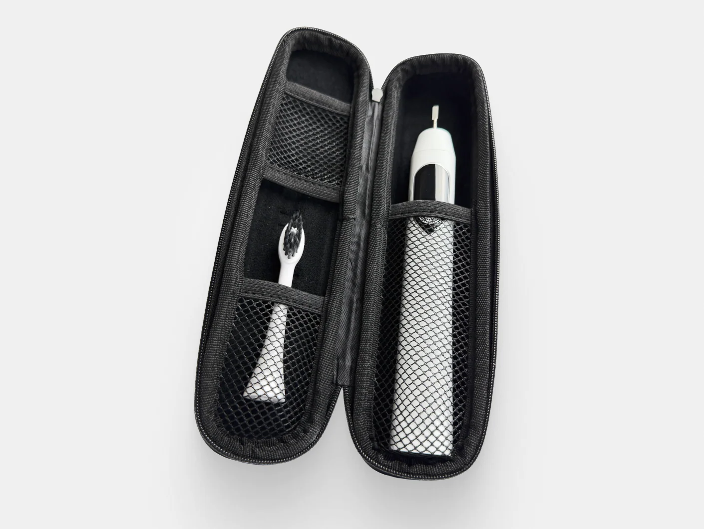 Pro Travel Case - Image 6